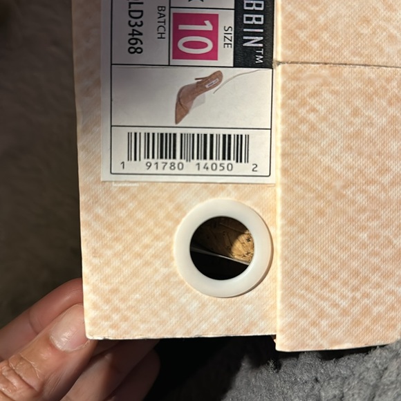 NWT Clear Cork Mules - Picture 8 of 8